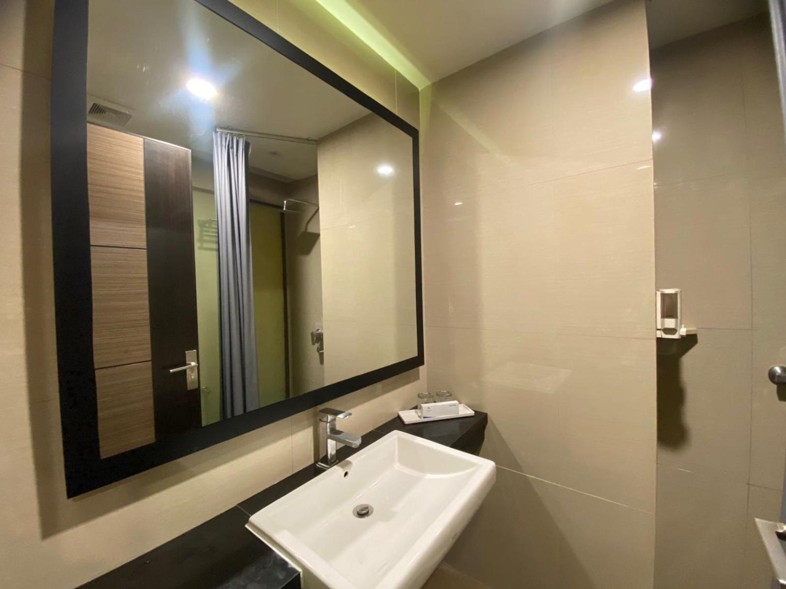 Atlantic City Hotel Bandung Kültér fotó