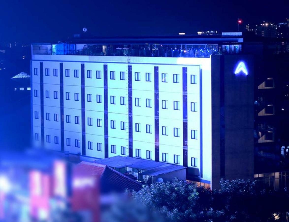 Atlantic City Hotel Bandung Kültér fotó
